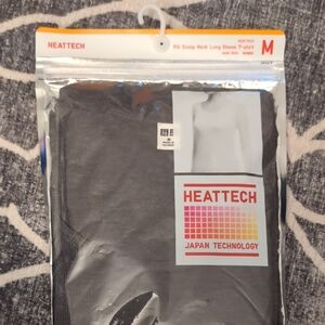 Uniqlo HEATTECH Dark Gray Long Sleeve T-Shirt